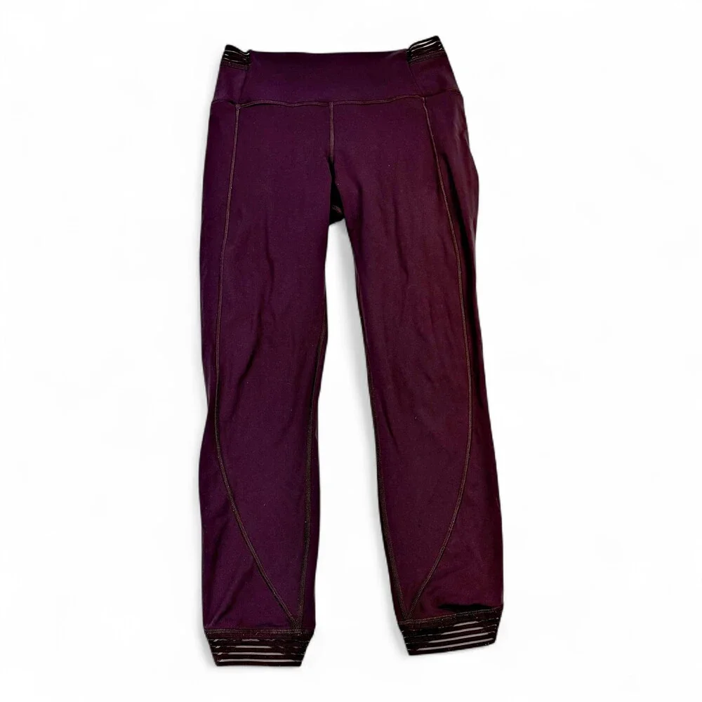 Lululemon High-Rise‎ Mesh Cuff Leggings Size 8 Plum